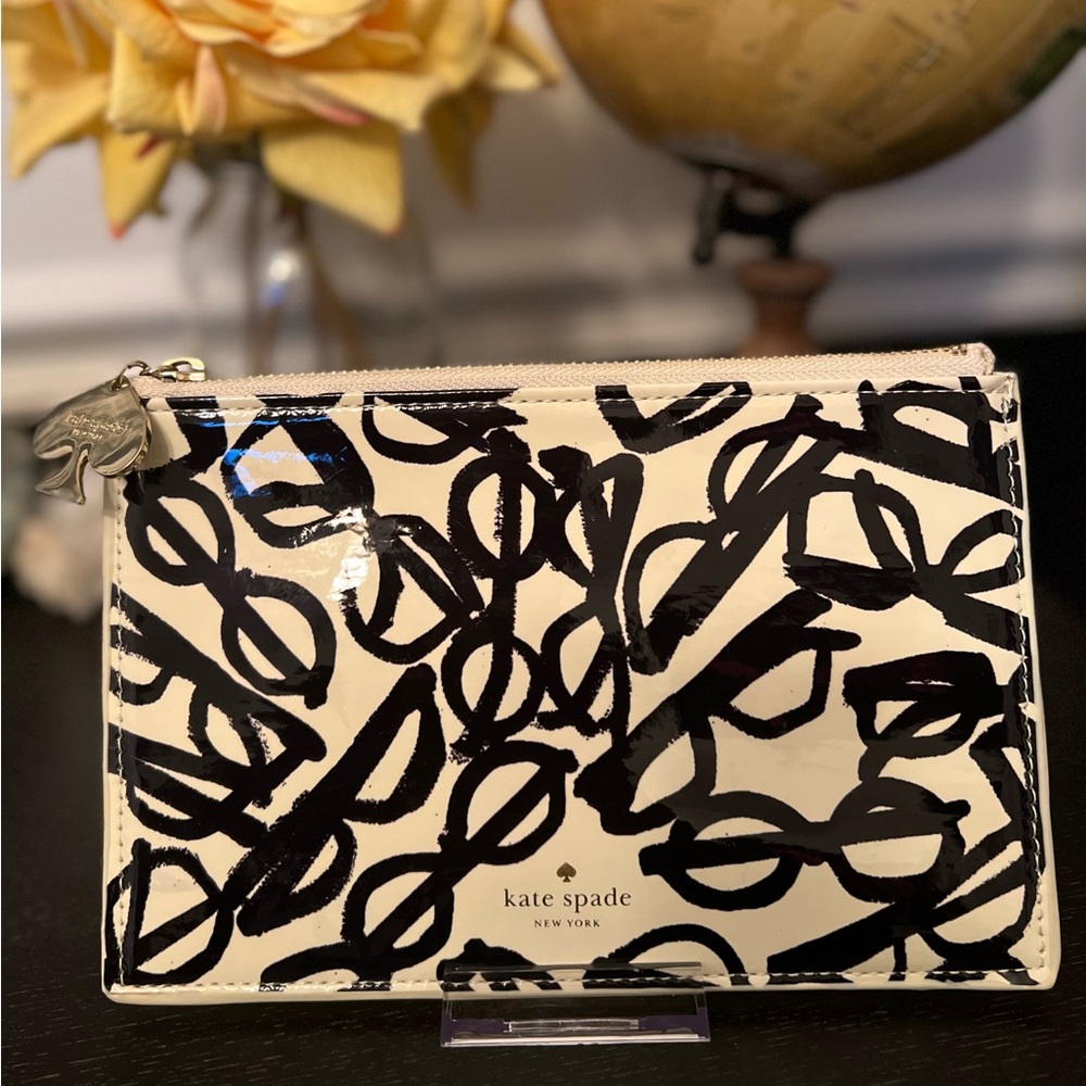 Kate Spade Black and Cream Pouch/Clutch